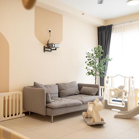 Fantasy Funland Retreat By The Only Bnb Tanjung Tokong Εξωτερικό φωτογραφία